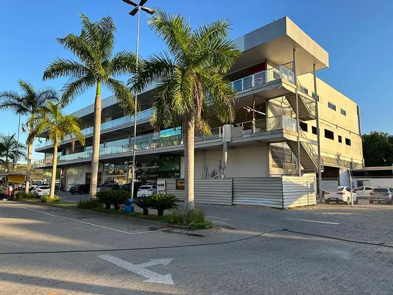 Entrada da Faculdade América no Cachoeiro Business Center