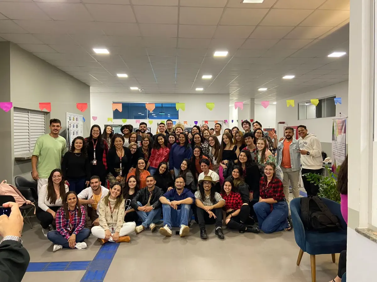 Turma da Faculdade América reunida
